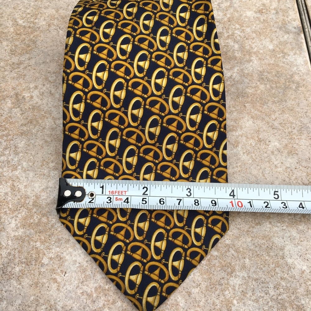 Gucci tie - Picture 10 of 10